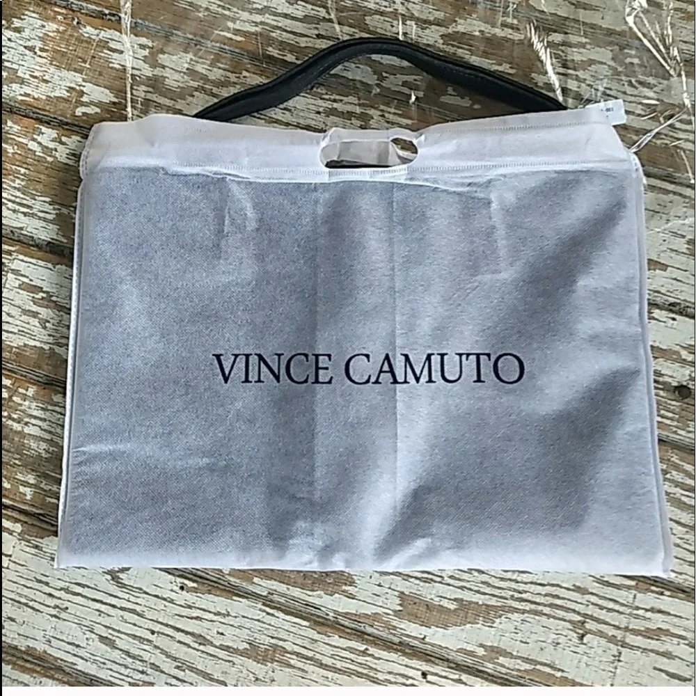 Vince Camuto 🥳host pick🥳